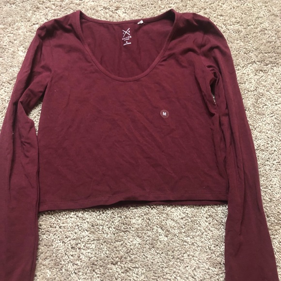 Crop Top - Picture 1 of 2